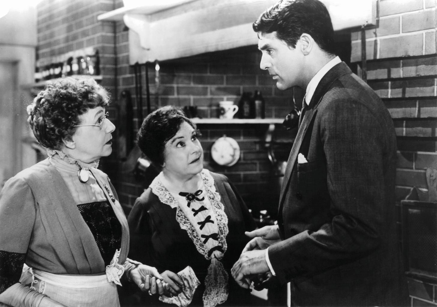 Arsenic and Old Lace (1944) - IMDb