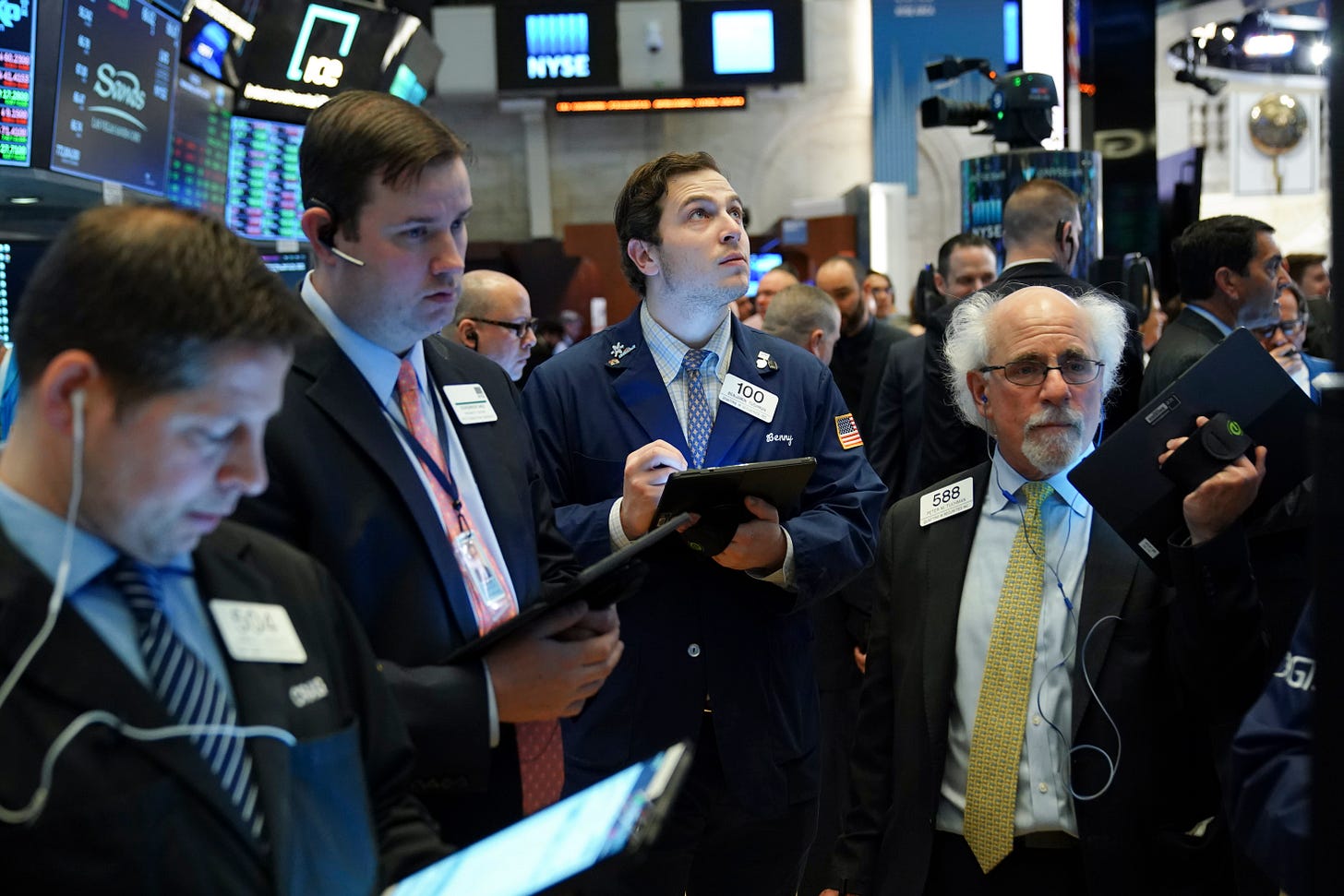 Wall Street makes a big S&P 500 call for 2021. History says ignore it Wall Street makes a big S&P 500 call for 2021. History says ignore it