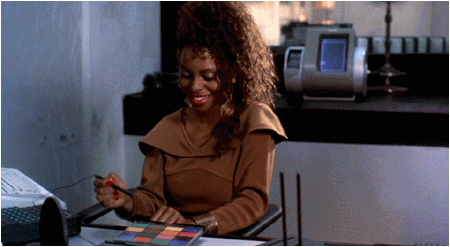 Wife just said "I definitely need the nail polish from Total Recall" : r/scifi Wife just said "I definitely need the nail polish from Total Recall" : r/scifi