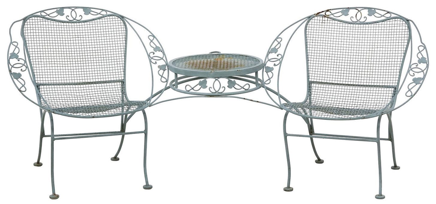 RUSSELL WOODARD WROUGHT IRON PATIO TETE-A-TETE/ GARDEN BENCH