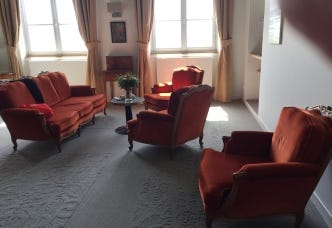 hotel-suite.jpg hotel-suite.jpg