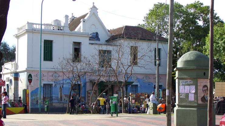 Lo linda que era la estación Lugano 🥺 