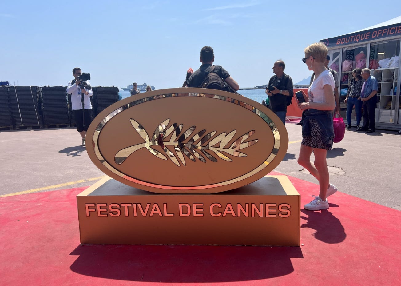 Le cinéma de la plage Festival de Cannes 2024 LE CASTOR NEWS Le cinéma de la plage Festival de Cannes 2024 LE CASTOR NEWS