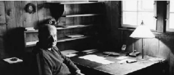 Contexts of Writing, Contexts of Reading