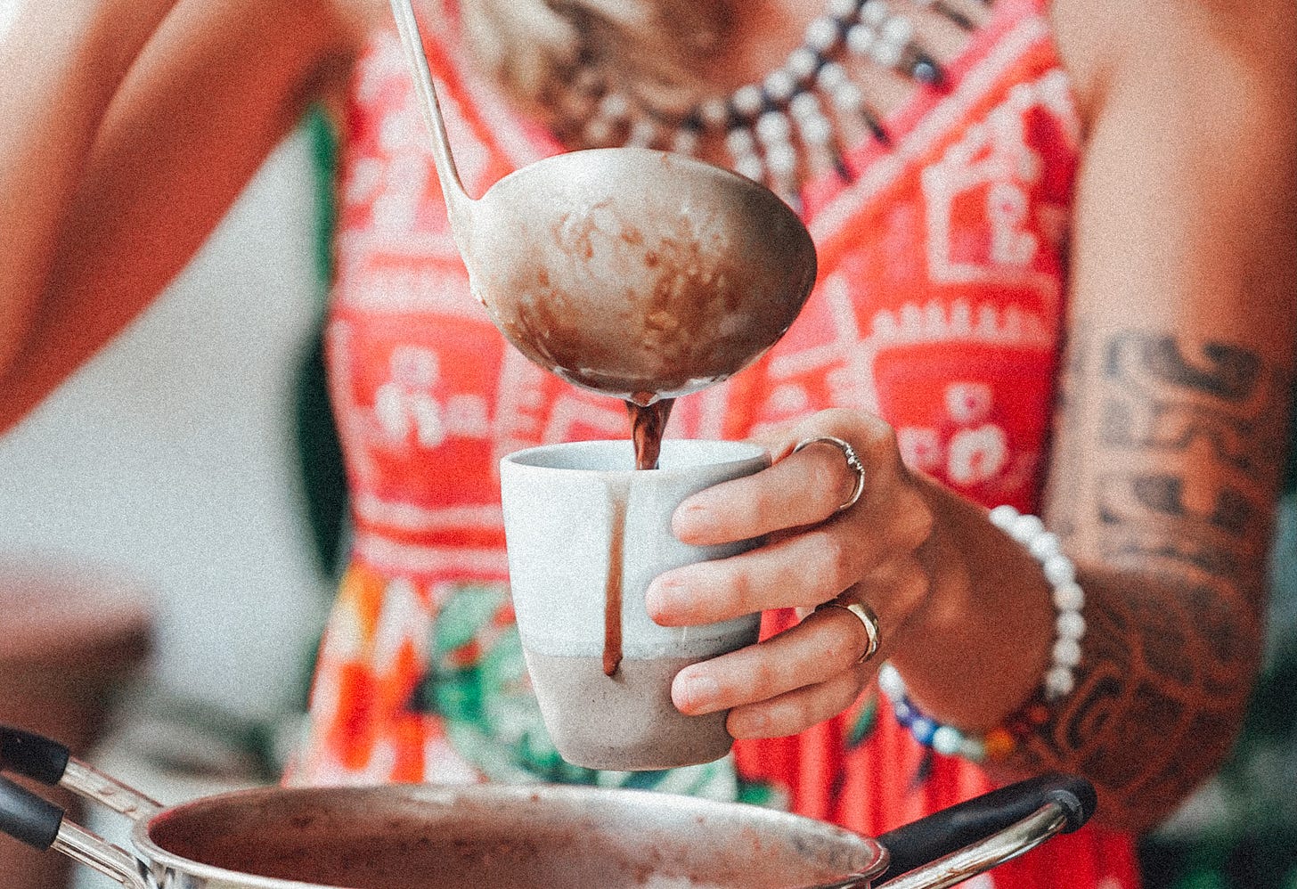Tasse de cacao sacré