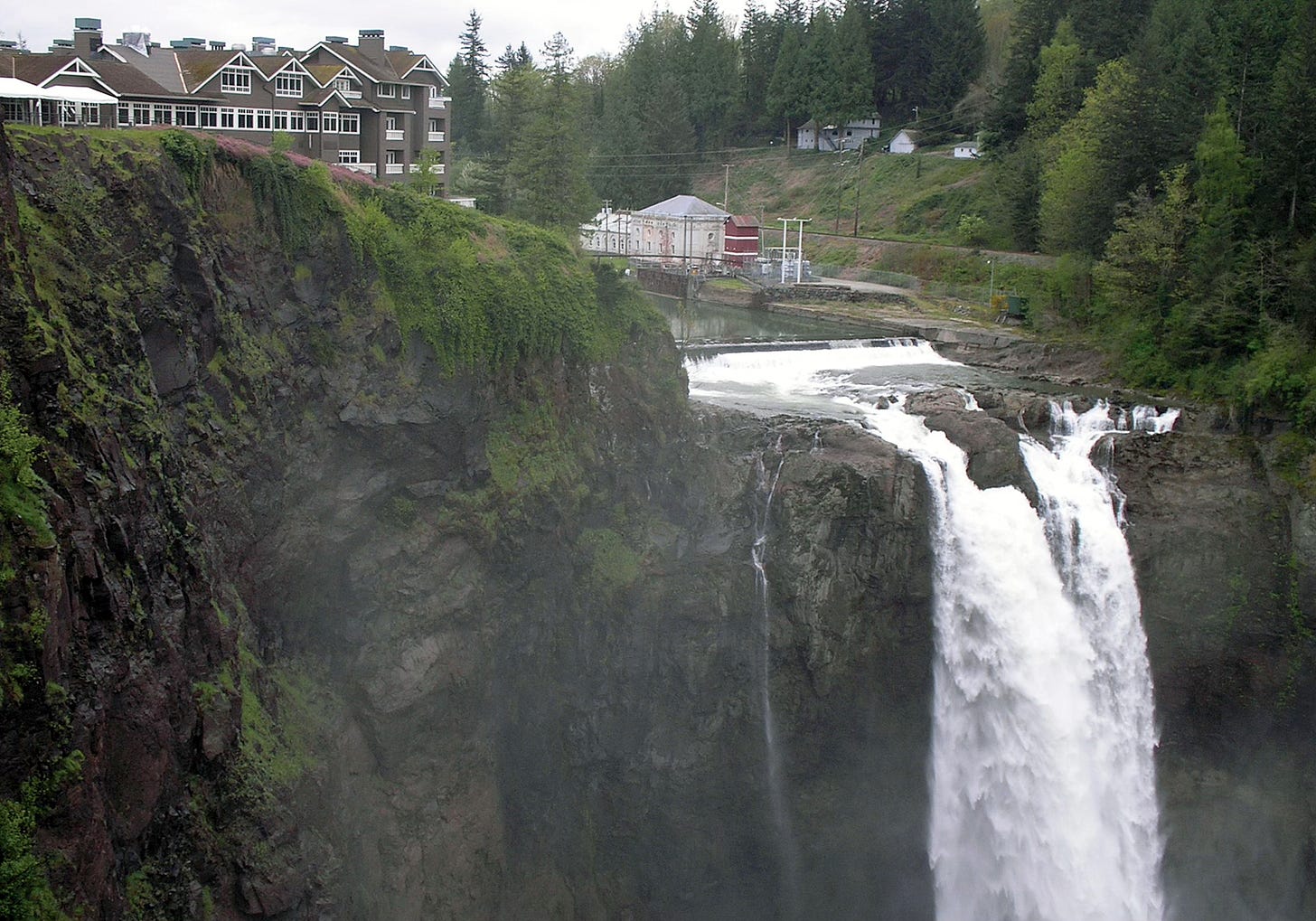 Photograph of Snoqualmie Falls and The Salish Lodge