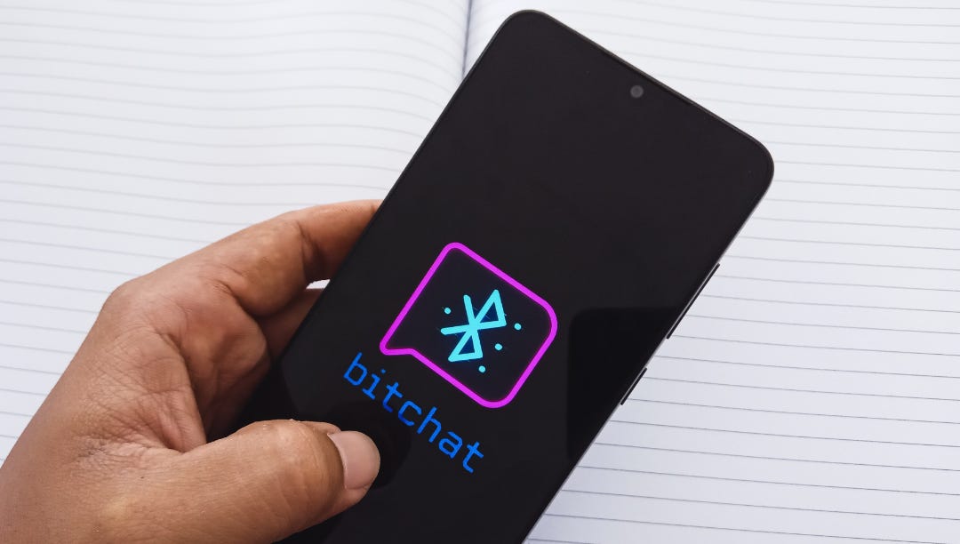 Download Bitchat to communicate in an emergency