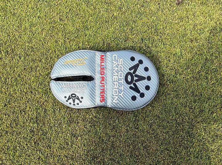Please Scotty Cameron, stop using Velcro