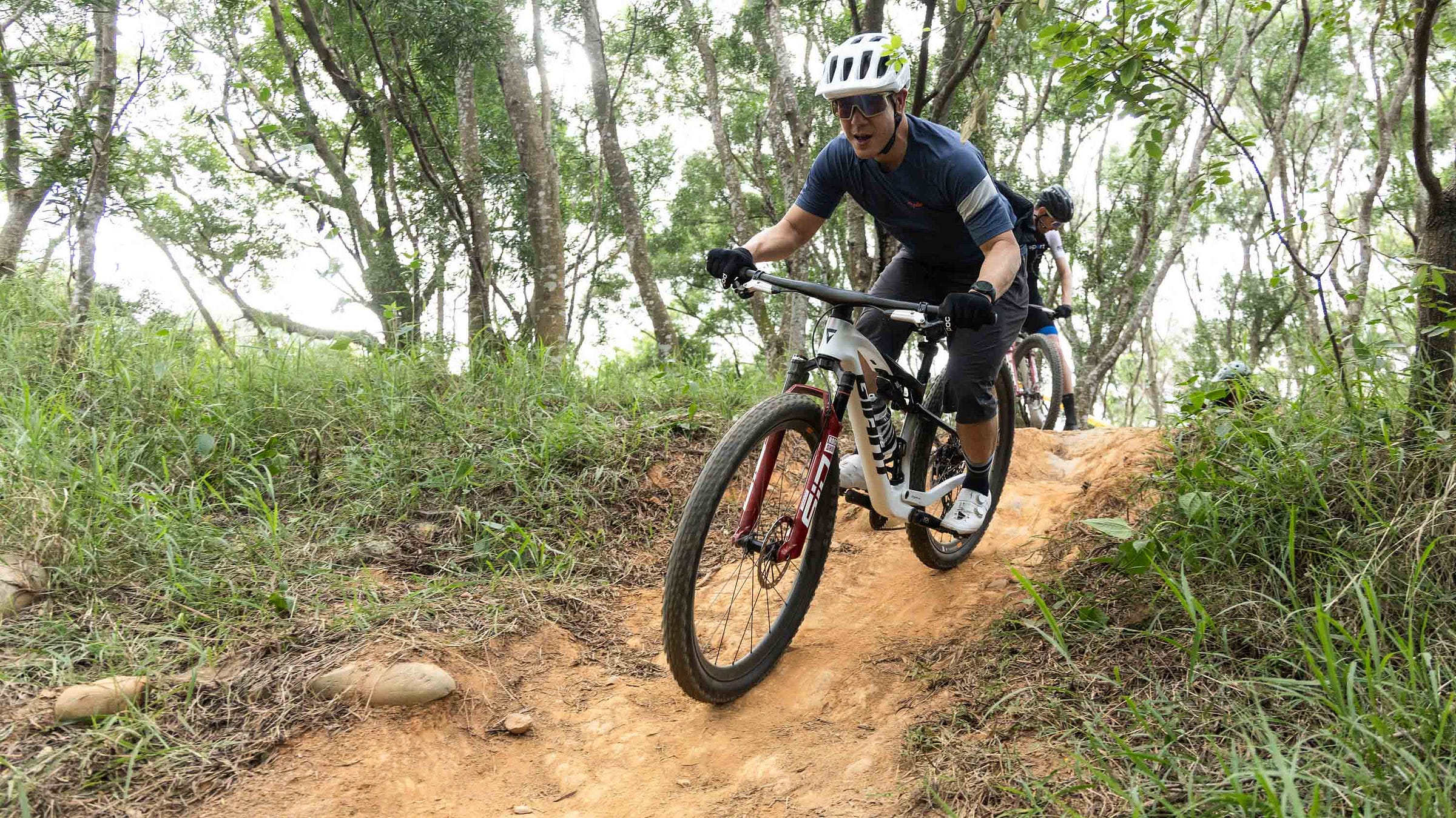 2026 Giant Anthem test riding