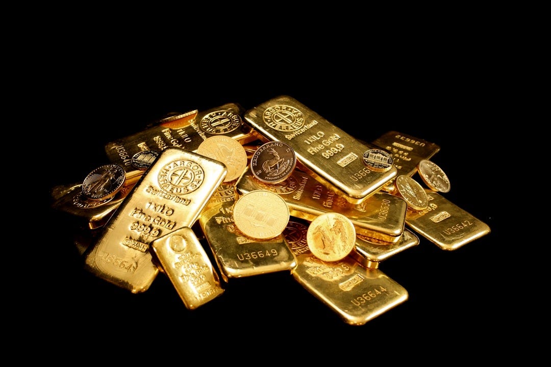 gold and silver round coins