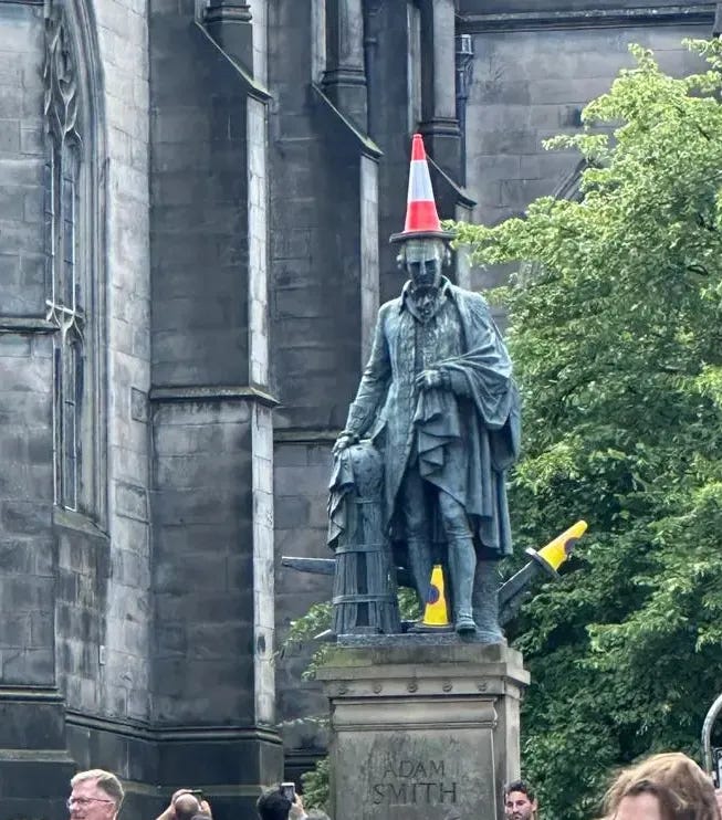 Now Edinburgh is coning its statues — and not everyone likes it Now Edinburgh is coning its statues — and not everyone likes it