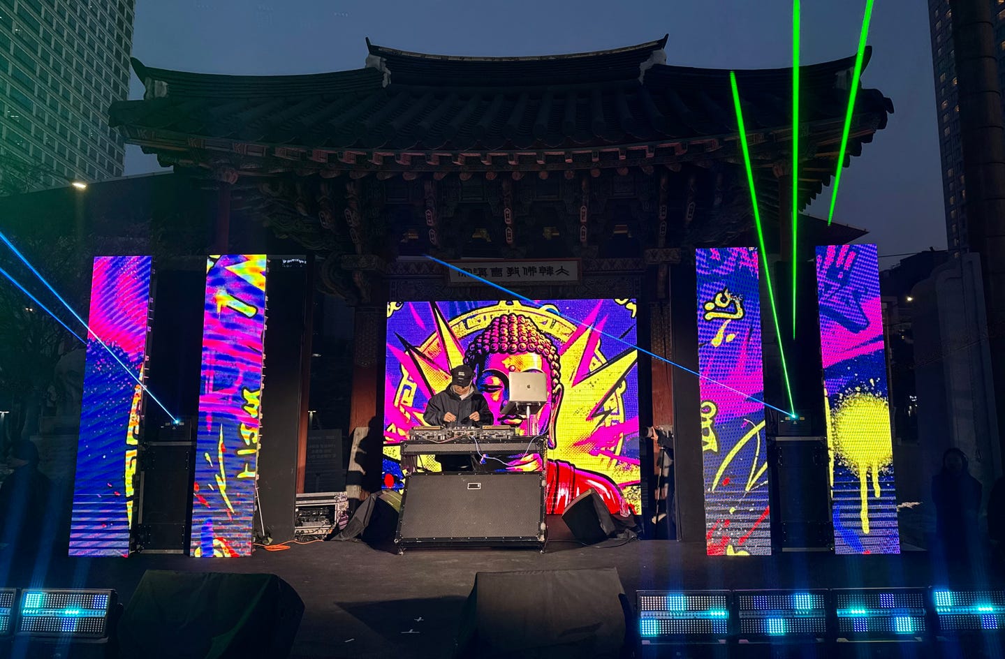 Merch and EDM shows: Seoul Buddhist expo repackages ancient faith as  lifestyle brand