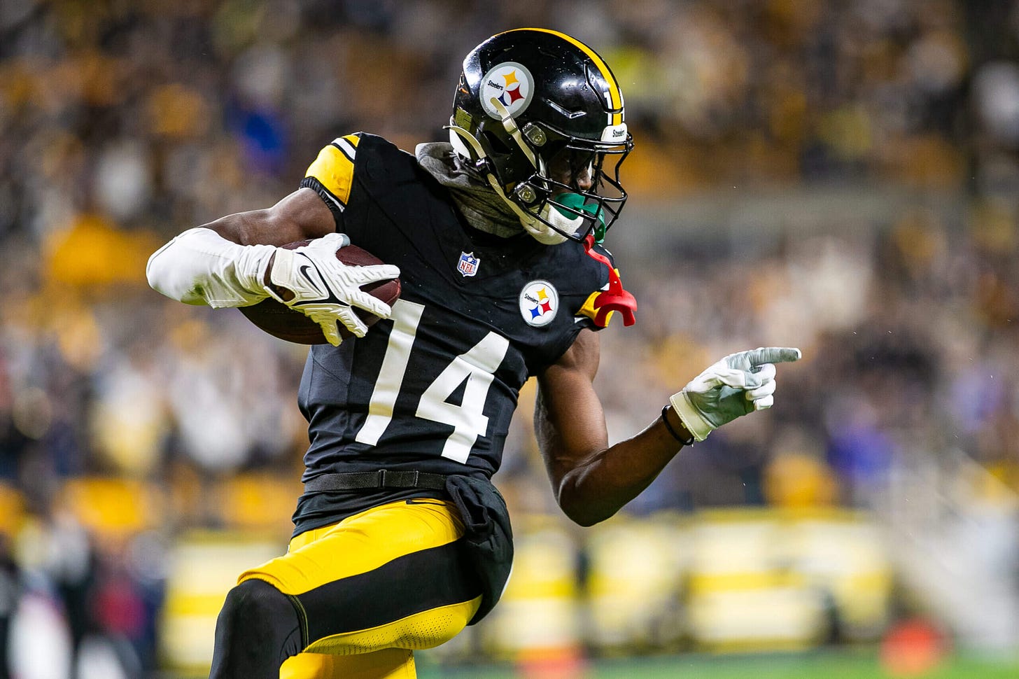George Pickens, now Steelers' unquestioned No. 1 receiver, should see his  fantasy value rise - The Athletic