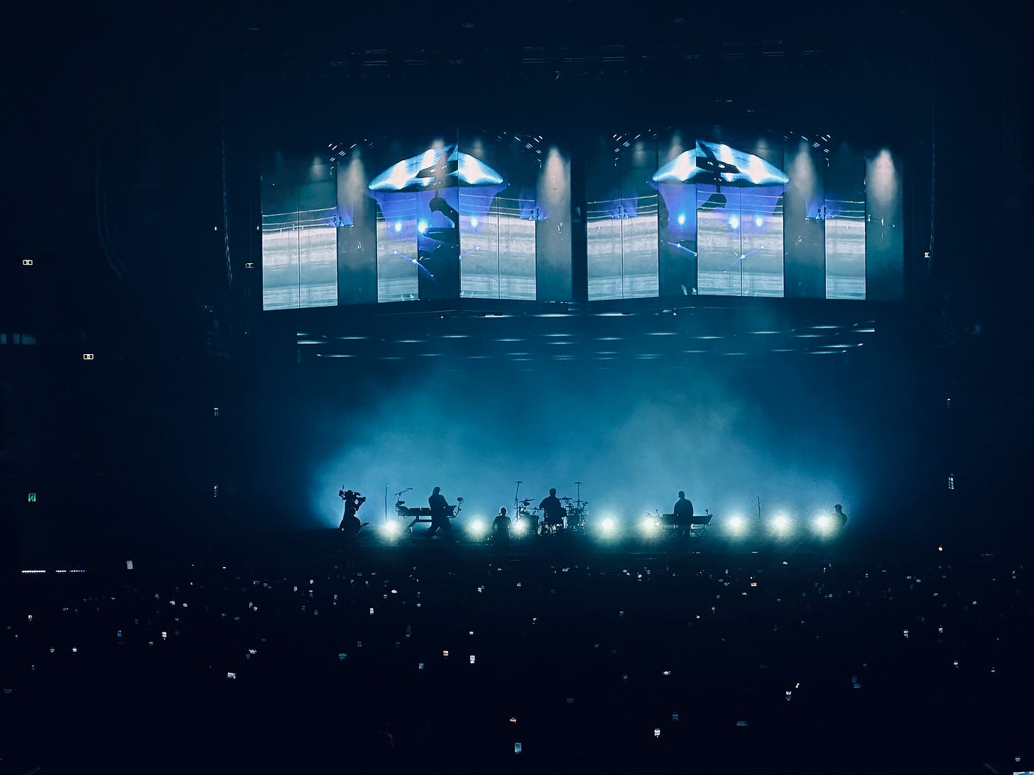 Linkin Park, From Zero Tour, Linkin Park Sydney tour, Linkin Park Australian tour, Mike Shinoda, Emily Armstrong