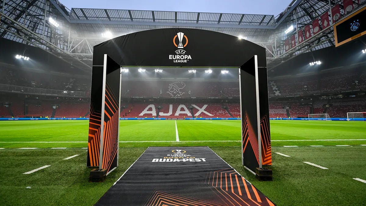 Wie kan Ajax loten in het hoofdtoernooi van de Europa League?