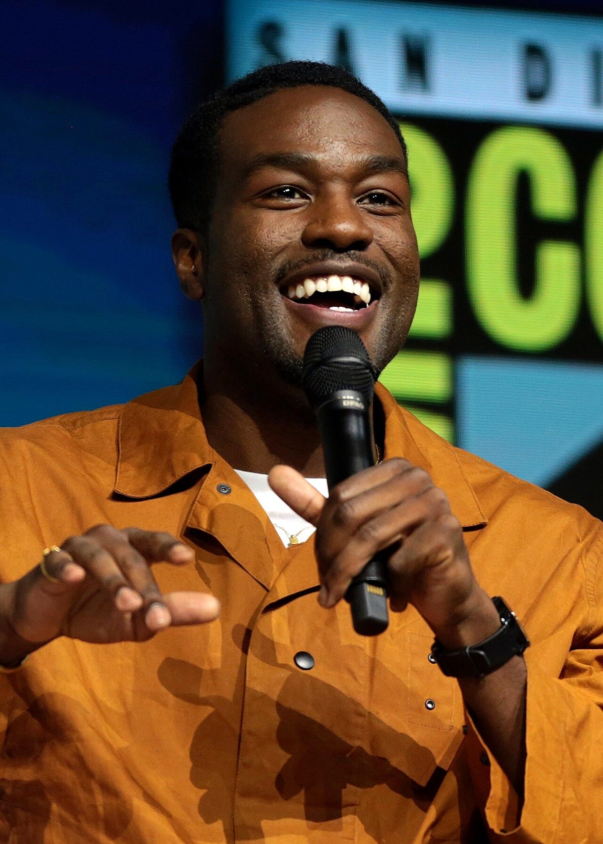Yahya Abdul-Mateen II at San Diego Comic-Con in 2018. Image: Gage Skidmore via Wikimedia Commons