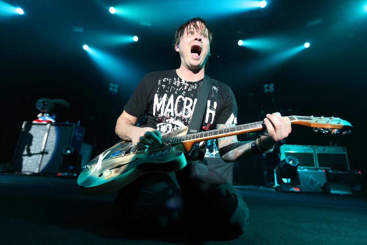 Tom DeLonge Is Selling A Signed Mini Replica Of His Blink-182 Guitar |  iHeart