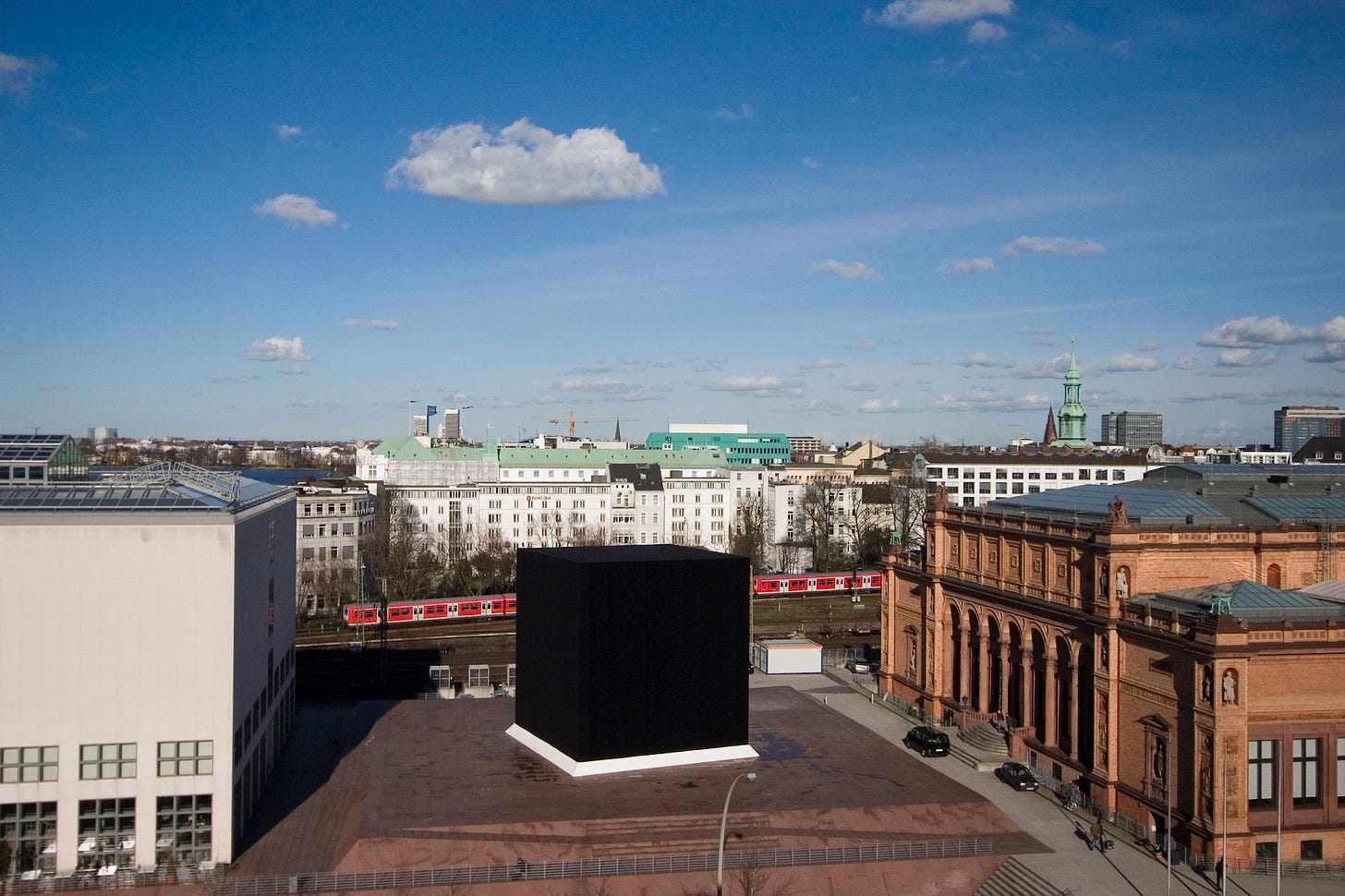 CUBE HAMBURG 2007 - ELEPHANT