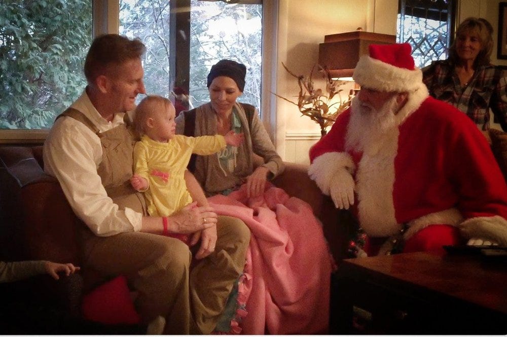 santa2.jpg santa2.jpg