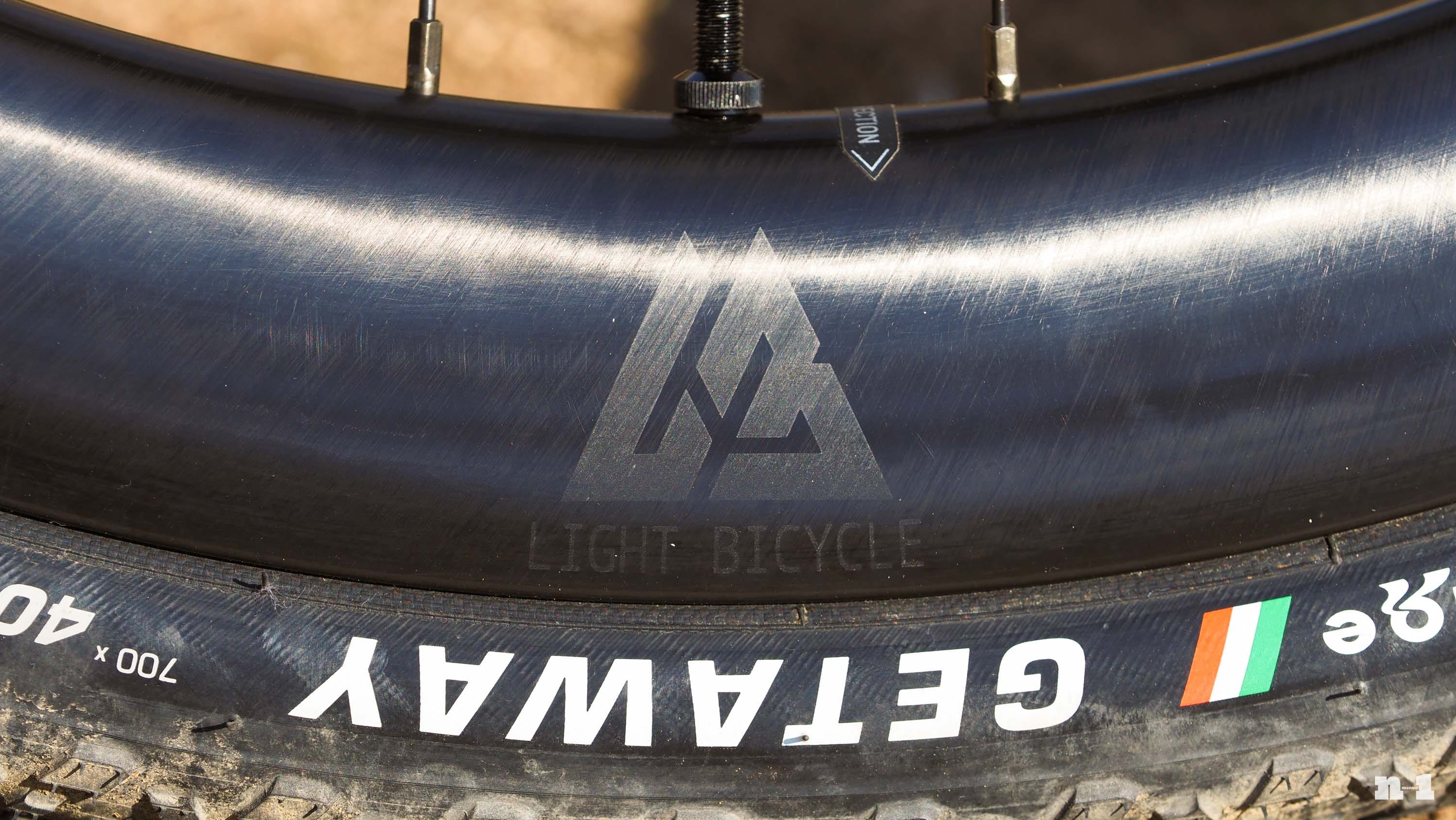 Light Bicycle Falcon Pro WG55 gravel wheelset review