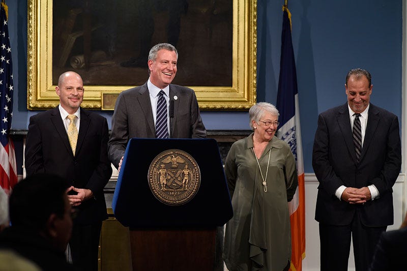 Mayor de Blasio, UFT Reach Preliminary Agreement on 9-year Contract | City of New York Mayor de Blasio, UFT Reach Preliminary Agreement on 9-year Contract | City of New York