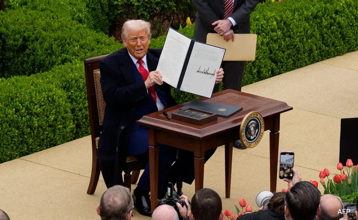 트럼프는 왜 관세로 세계를 뒤흔들었나? 생각보다 기묘한 이야기