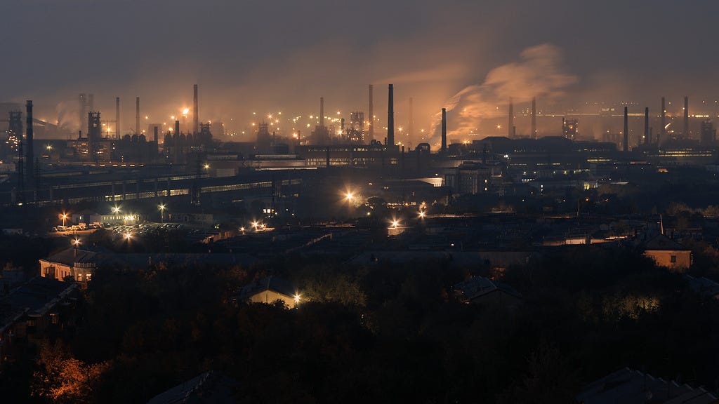 The Successes and Flaws of a Socialist City of Steel – On The Steppes