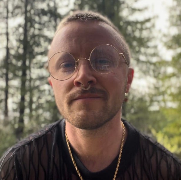 freddie blooms composts