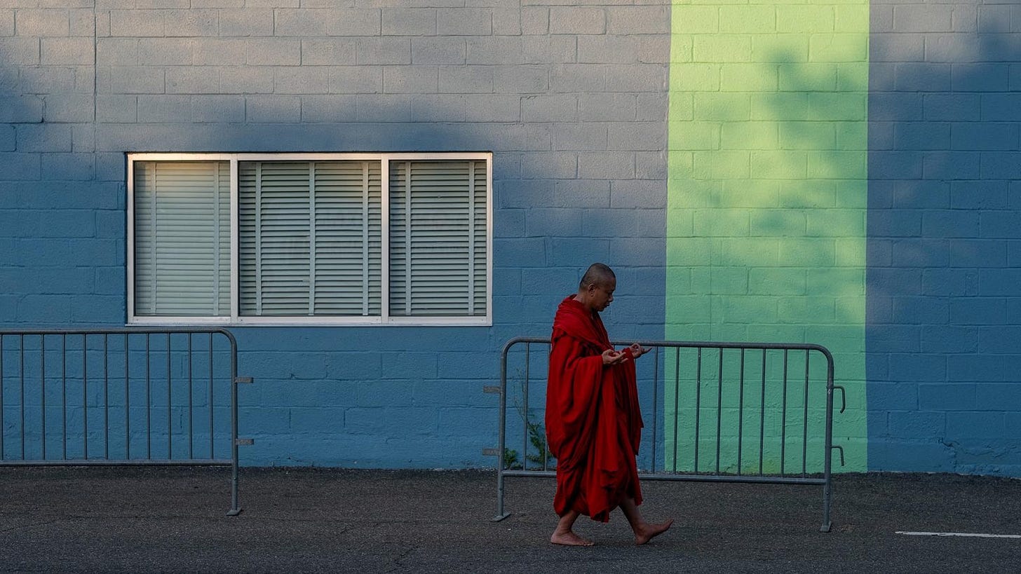 Abiding Nowhere – D'A