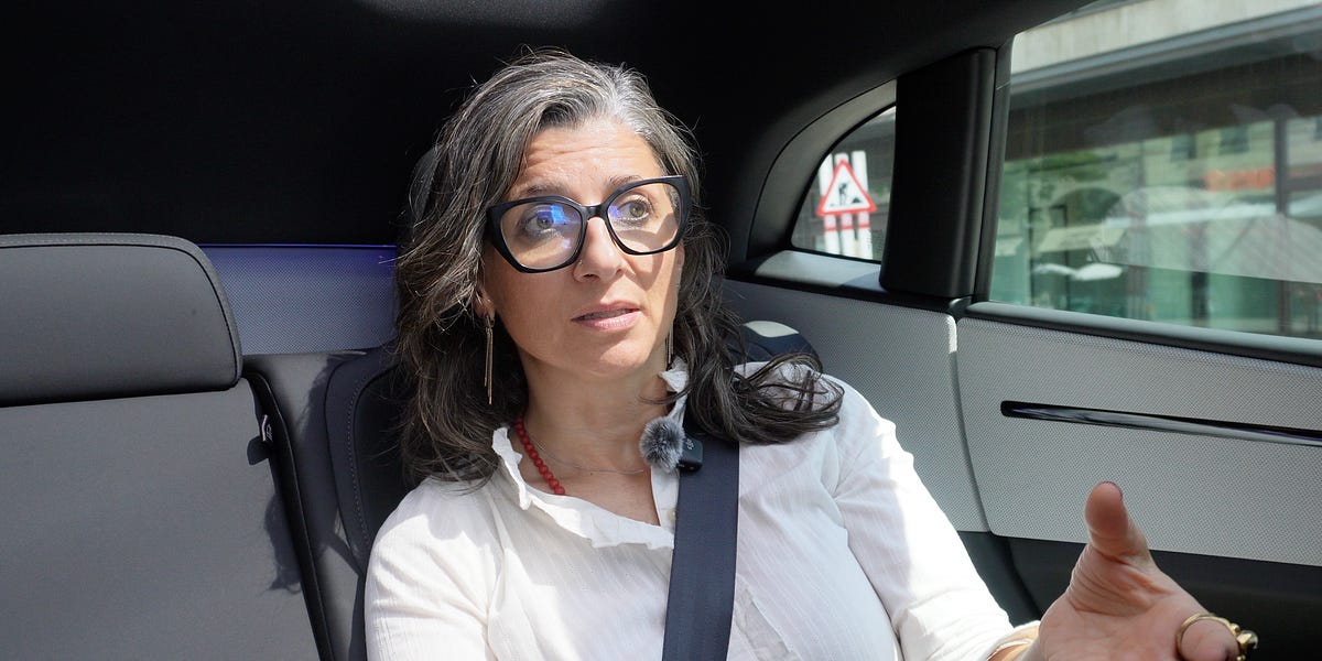 &laquo;We build peace with peace, not weapons&raquo;