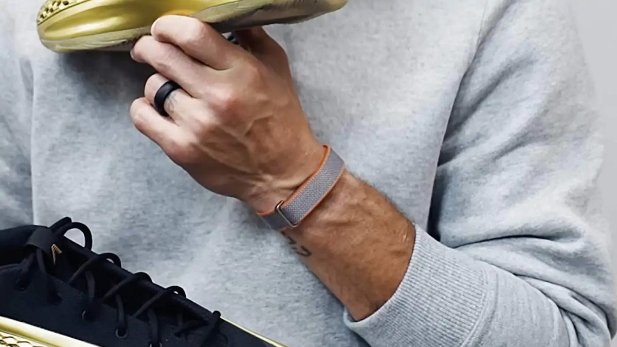 Google's 'Fitbit Air' will reportedly compete with Whoop for 24/7 health tracking