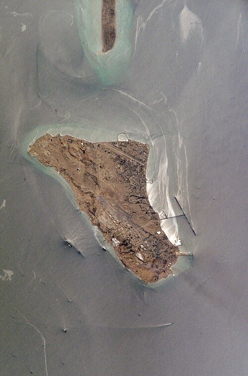 File:ISS005-E-11900 lrg.jpg