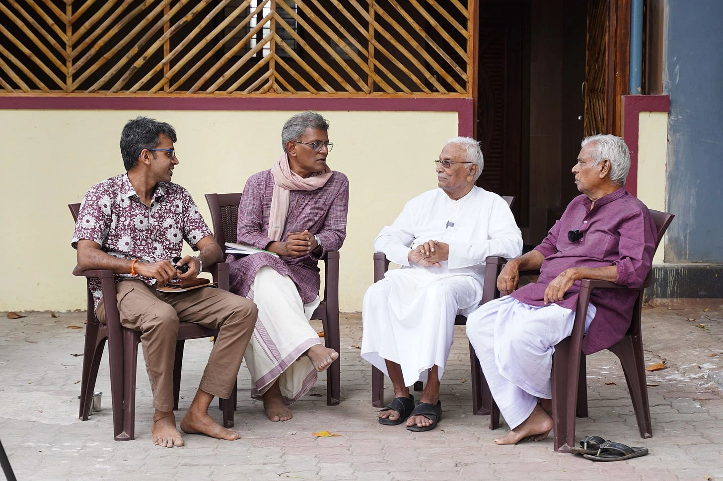 No alternative text description for this image