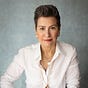 Lisa Metcalfe's avatar