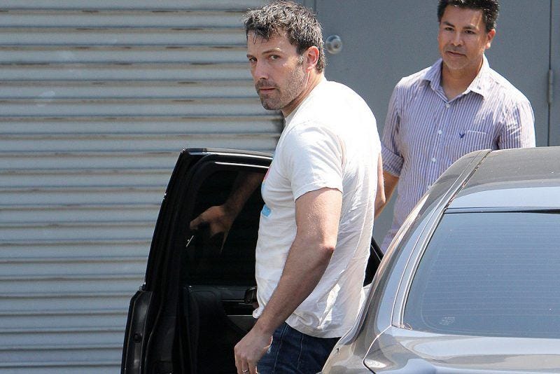 ben affleck completely moves out of jennifer garners home ben affleck completely moves out of jennifer garners home