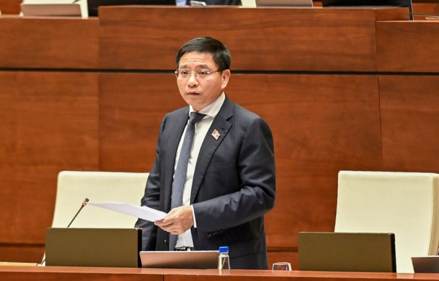 Bộ trưởng Bộ Tài chính Nguyễn Văn Thắng. Bộ trưởng Bộ Tài chính Nguyễn Văn Thắng.