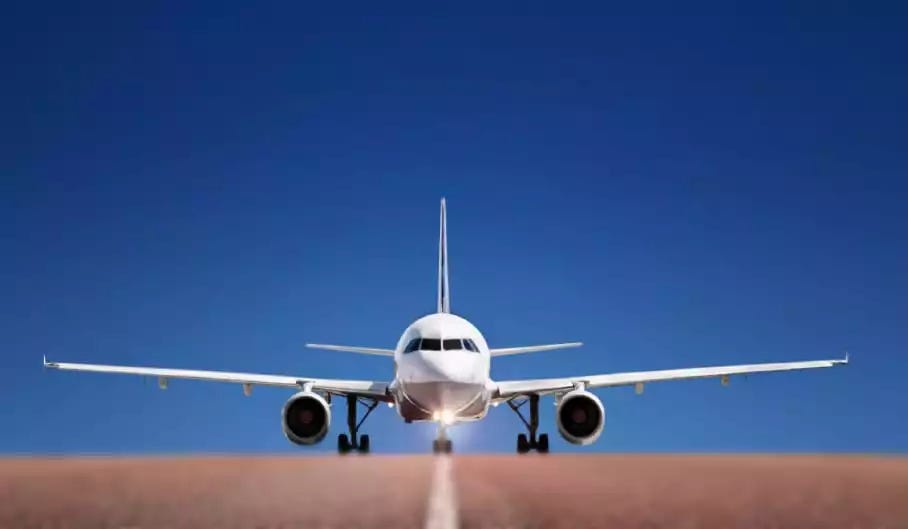 Airplane Landings and Different Situations - CalAero