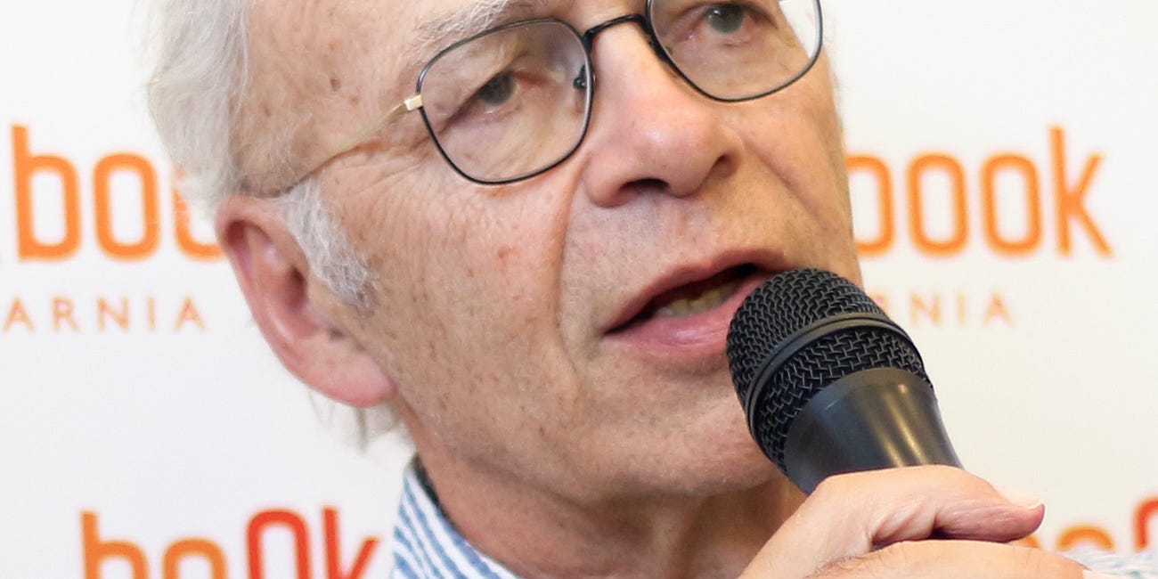Peter Singer: luxury is immoral