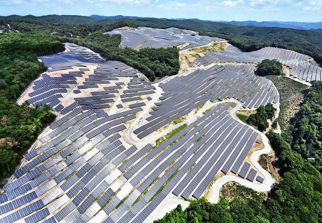 Former rural golf courses now sites for sea of solar power panels | The ... Former rural golf courses now sites for sea of solar power panels | The ...