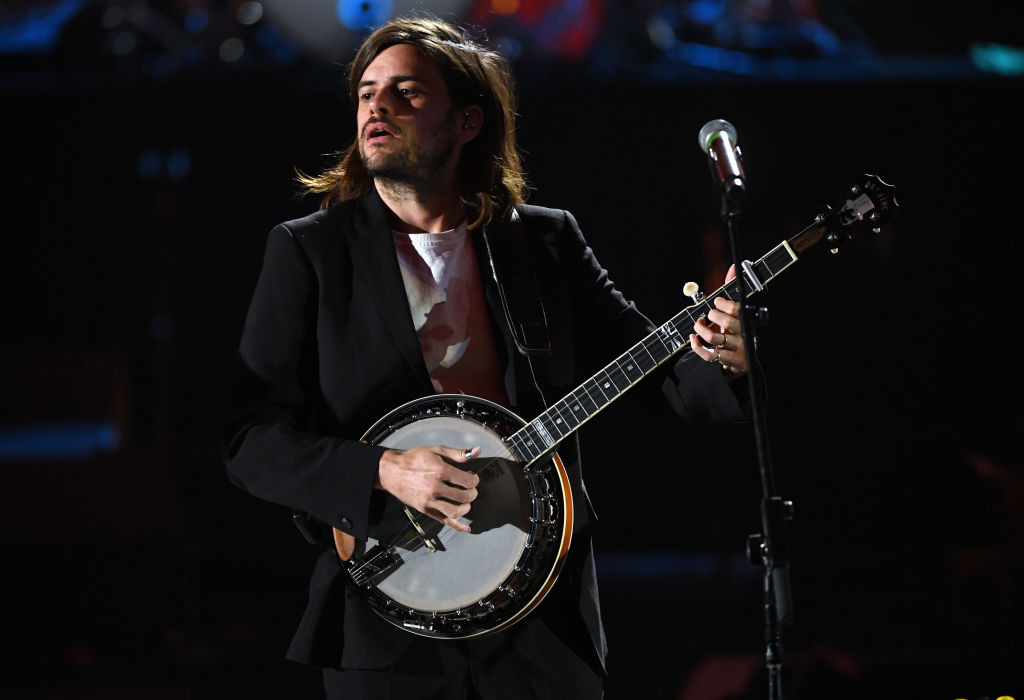Winston Marshall Leaves Mumford &amp; Sons, Claims That He&#39;s Not Really Far  Right, &amp; Says He Shouldn&#39;t Have Apologized For Andy Ngo Tweet