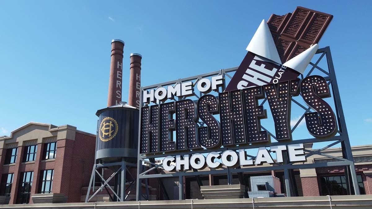 Unwrap Your Chocolate Adventure | HERSHEY'S CHOCOLATE WORLD