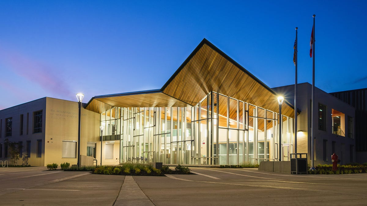 Unique School Example Cool Schools Make a Difference - by Thor Hogan