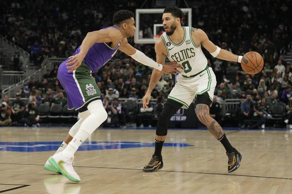 2024 NBA Finals odds: Celtics, Bucks in dead heat after blockbuster trades  : r/MkeBucks