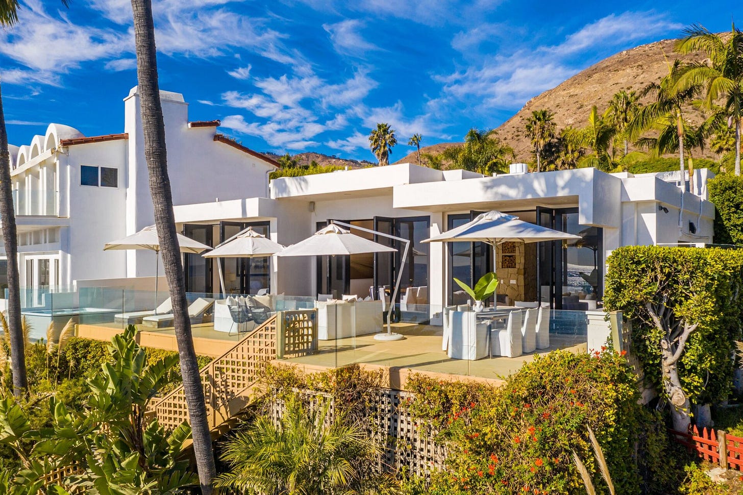 Luxury rehab center in Malibu with ocean views and palm trees