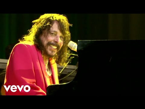 Benito Di Paula - Assobiar Ou Chupar Cana (Ao Vivo) - YouTube