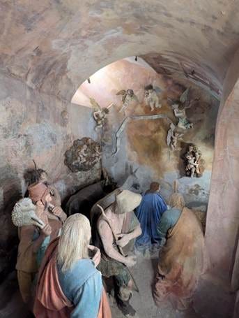Statues of people in a cave
AI-generated content may be incorrect. Statues of people in a cave
AI-generated content may be incorrect.