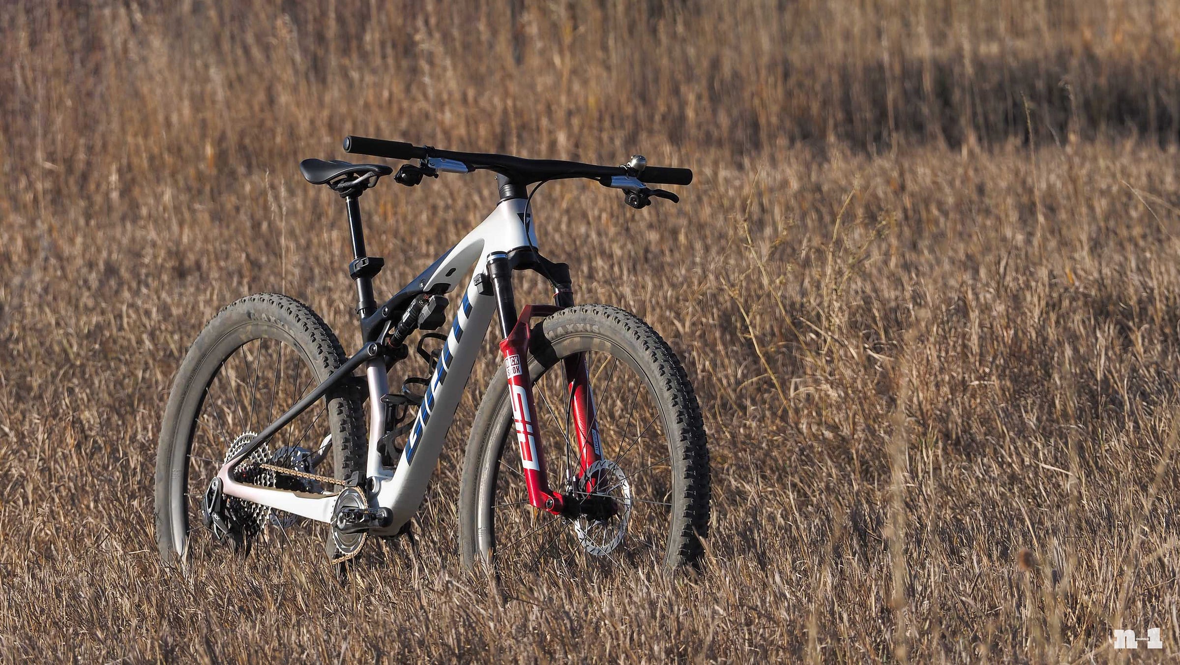 2026 Giant Anthem Advanced SL front three-quarter view