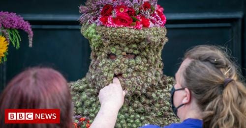 'Hip hip hooray, it's the Burryman's Day'