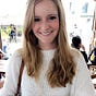 Anna Baker's avatar
