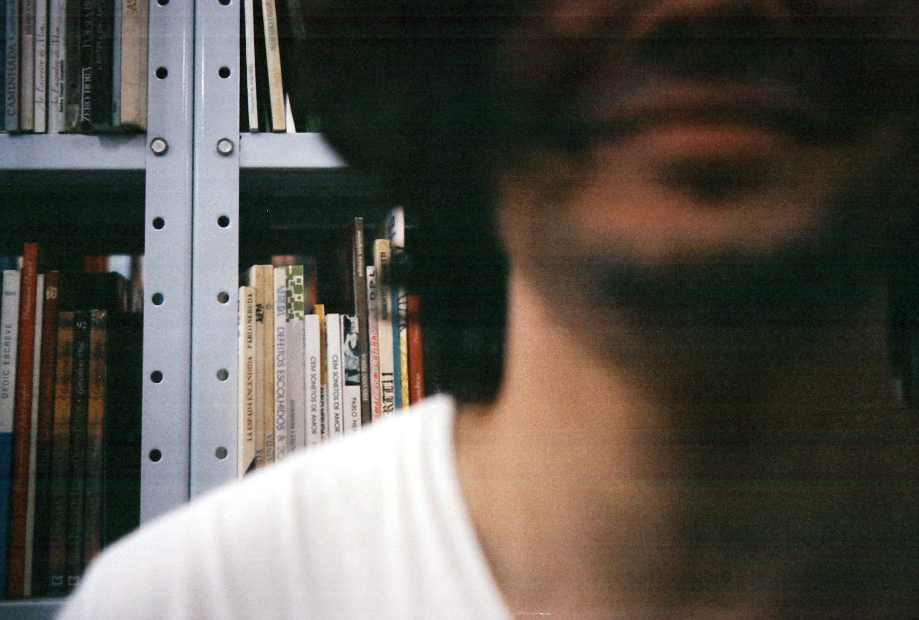 35 Entre-nós: caça - by Giovanna Panziera, image size:1818x1228